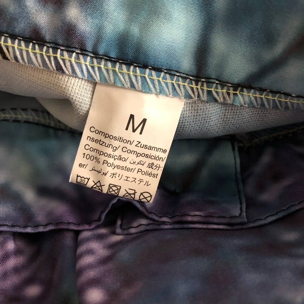 Butterfly Wide-Leg Pants - Picture 6 of 6